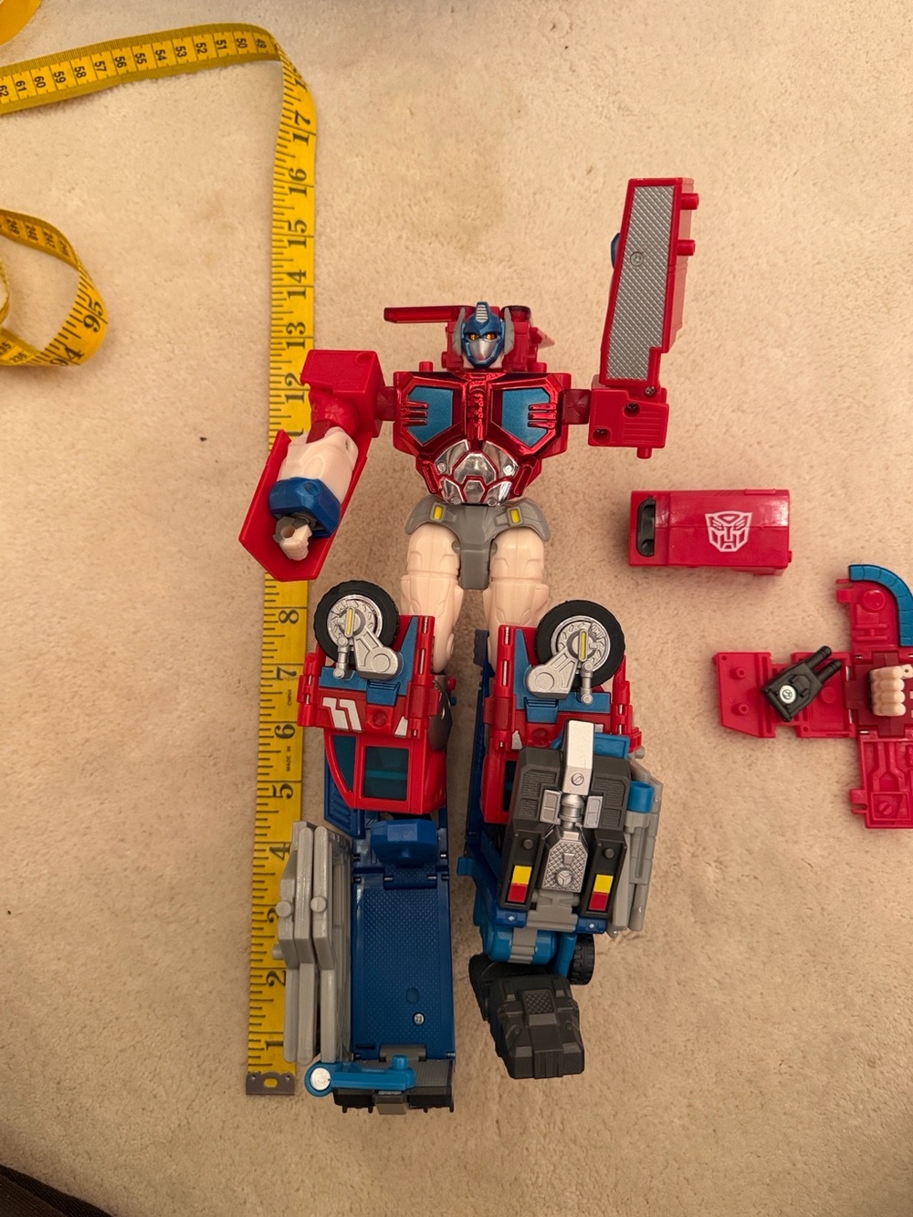Cybertron Transformer - Picture 3 of 8